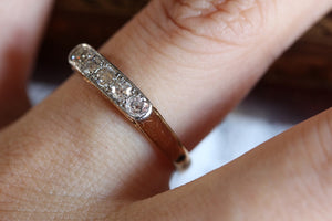 Art Nouveau 5 Stone Band
