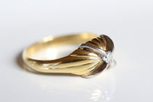 Load image into Gallery viewer, Chiciest Dome Diamond Ring