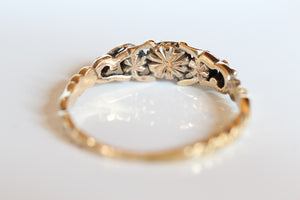 1800's Trilogy Ring