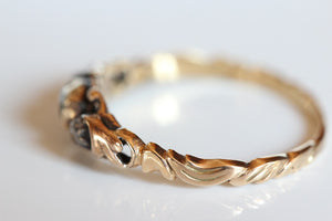 1800's Trilogy Ring