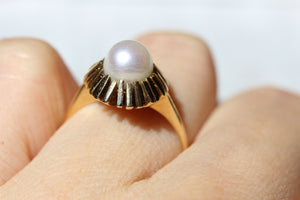 Sunburst Pearl Solitaire Ring