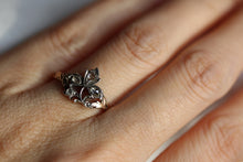 Load image into Gallery viewer, Giardinetti Diamond Ring