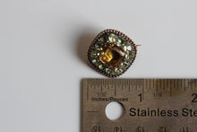 Load image into Gallery viewer, 1700s Portuguese Chrysoberyl Brooch